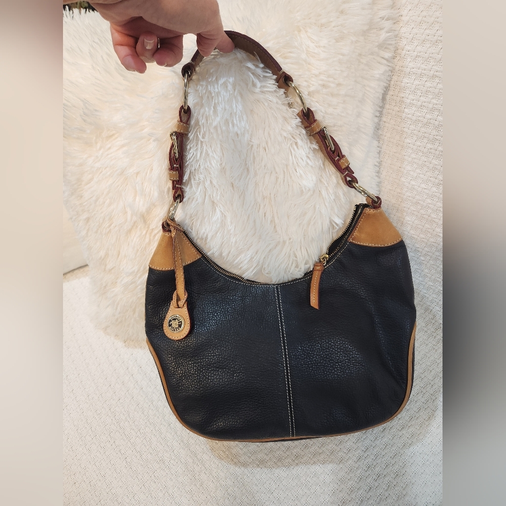DOONEY AND BOURKE VINTAGE ALL WEATHER LEATHER HALF MOON HOBO BAG